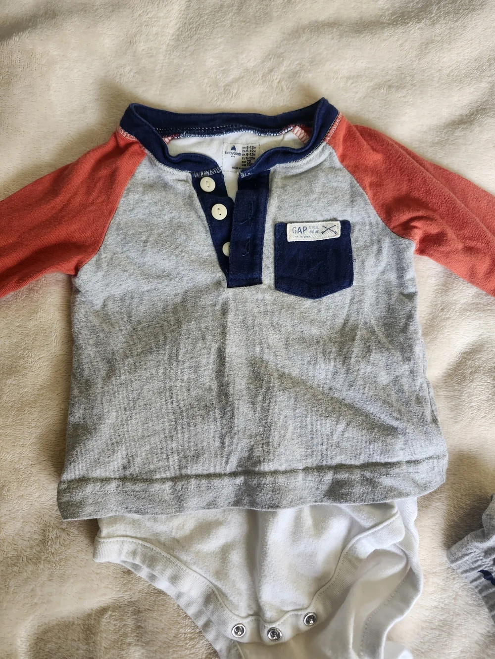 GAP Kids Navy, Bright Blue & Gray Whale Playtime Matching Set